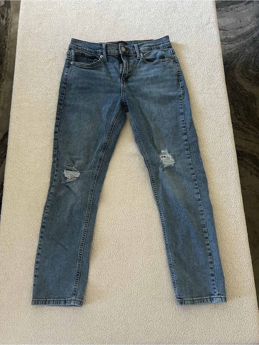 Banana Republic Girlfriend Distressed Ankle Jeans 28/6
